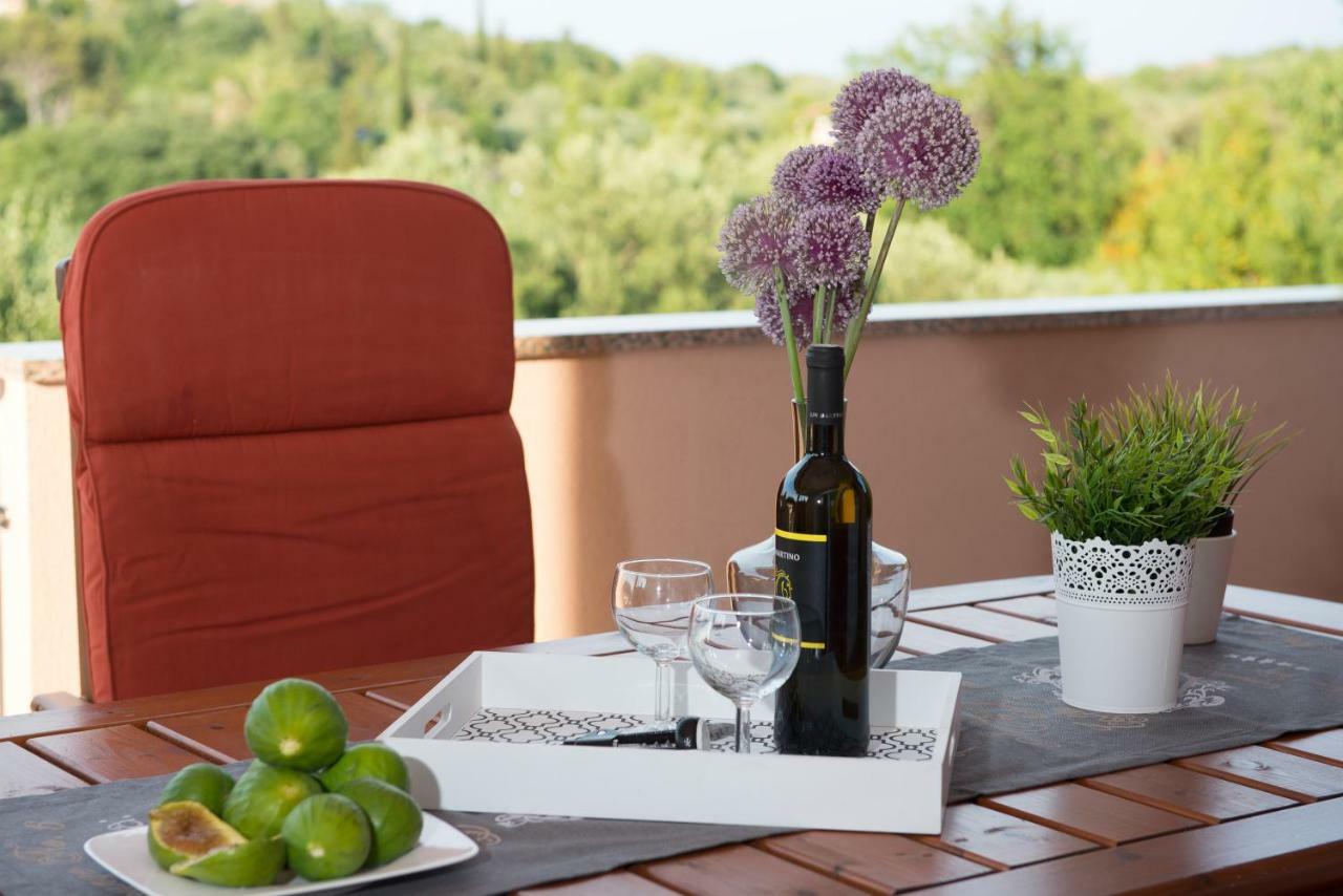 Apartments Jelavic Sutomiscica Экстерьер фото