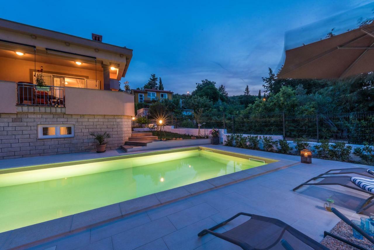 Apartments Jelavic Sutomiscica Экстерьер фото