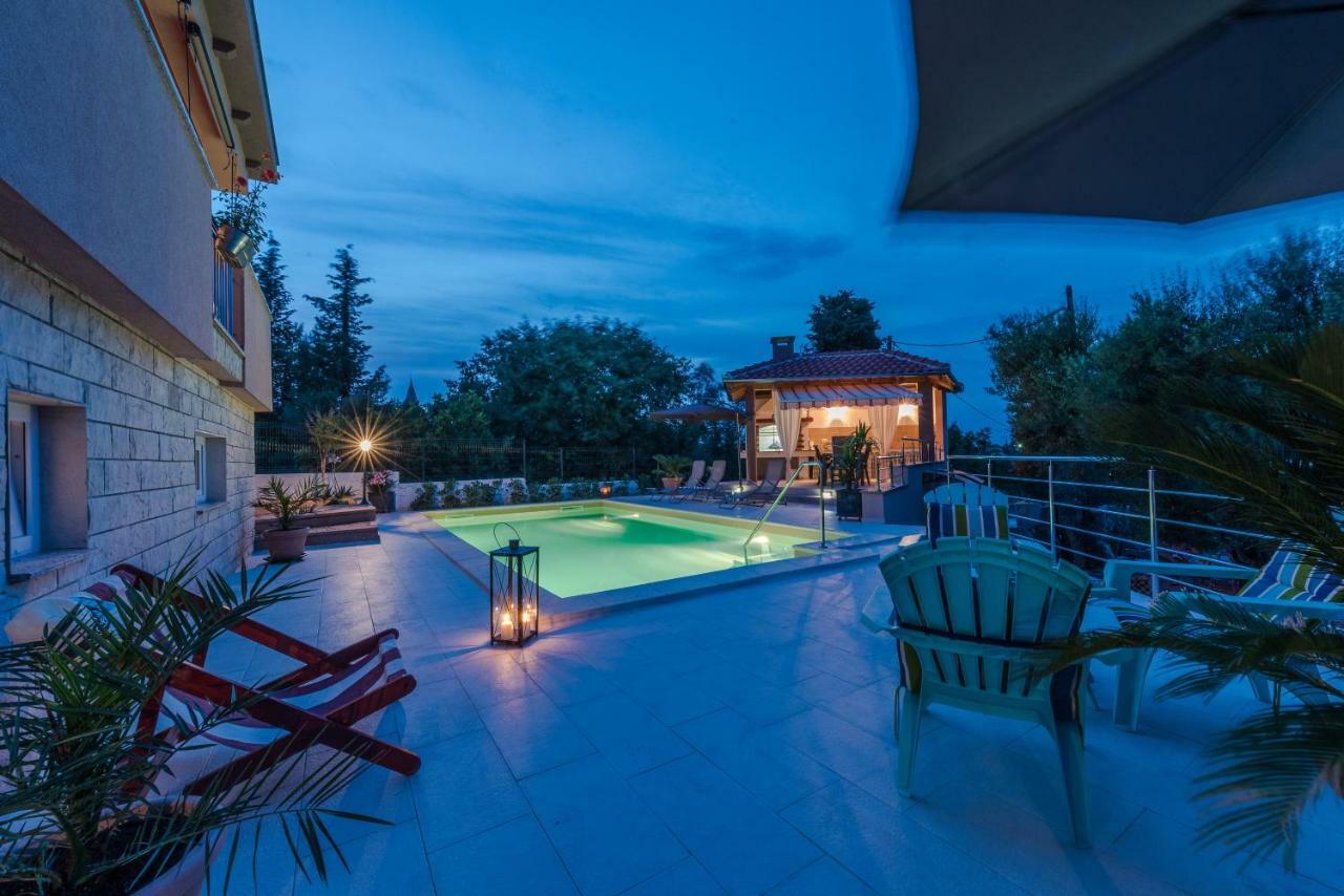 Apartments Jelavic Sutomiscica Экстерьер фото