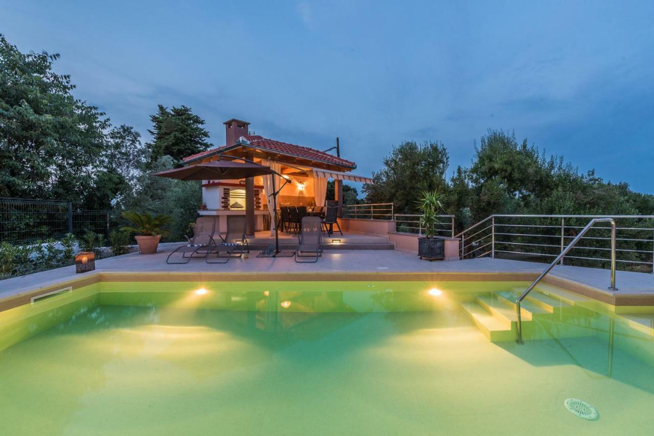 Apartments Jelavic Sutomiscica Экстерьер фото
