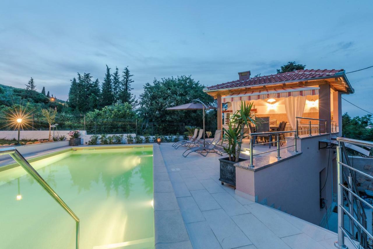 Apartments Jelavic Sutomiscica Экстерьер фото