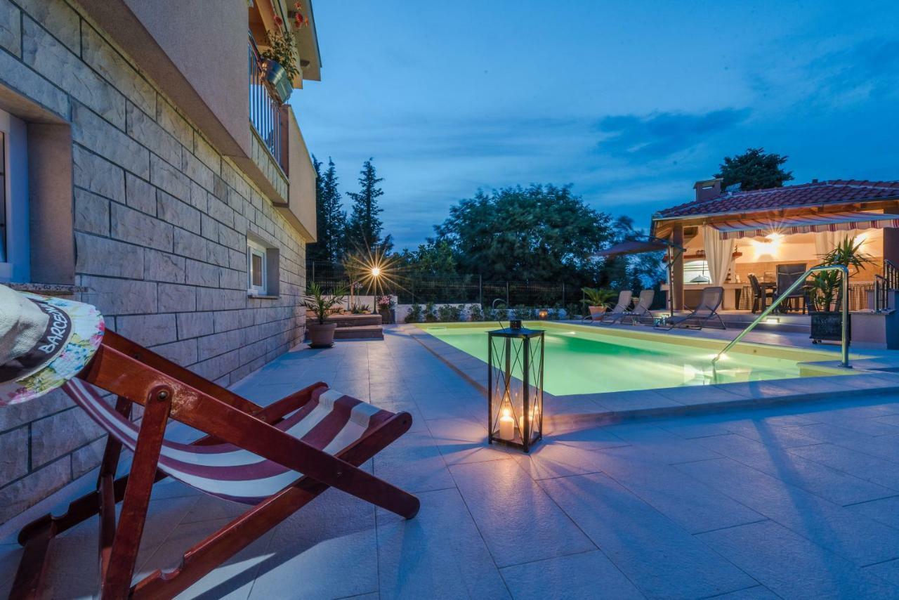 Apartments Jelavic Sutomiscica Экстерьер фото